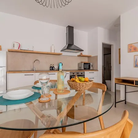 Saltwater - Heated Pool Apartmán *