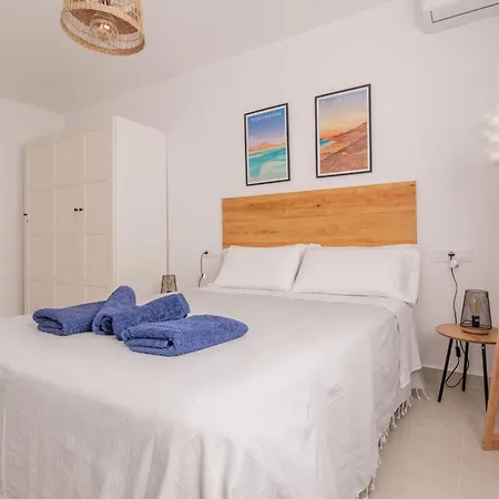 Saltwater - Heated Pool